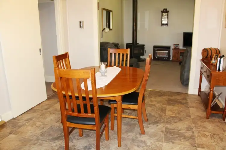 Fifth view of Homely house listing, 25 Bingar Street, Yenda NSW 2681