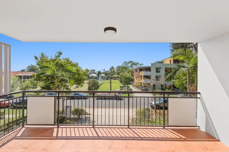 Main view of Homely unit listing, 31 / 45 HARRIES ROAD, Coorparoo QLD 4151