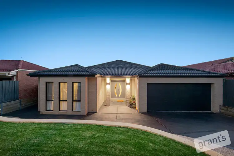 Main view of Homely house listing, 16 Spencer Court, Berwick VIC 3806
