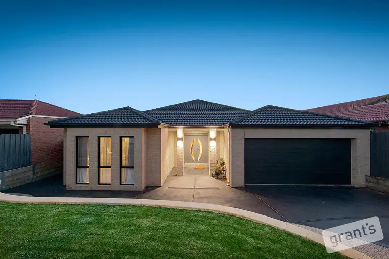 Main view of Homely house listing, 16 Spencer Court, Berwick VIC 3806