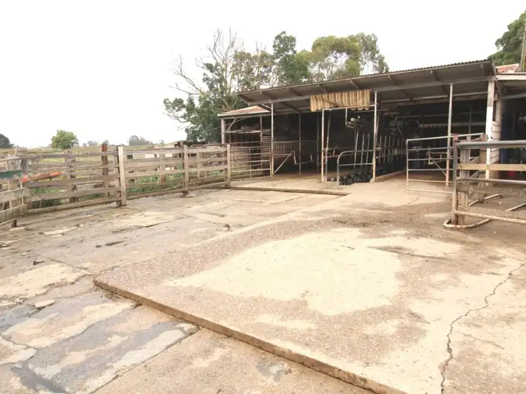 Fifth view of Homely rural property listing, 404 Princes Highway, Sale VIC 3850