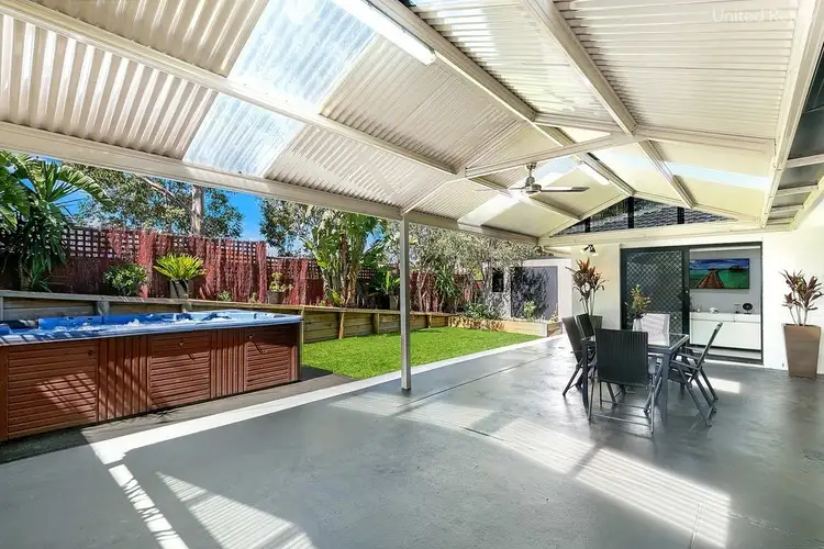 Sixth view of Homely house listing, 10 Hallen Place, West Hoxton NSW 2171