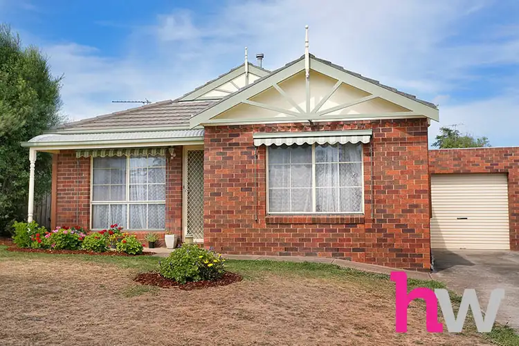 1/77 Glastonbury Drive, Highton VIC 3216