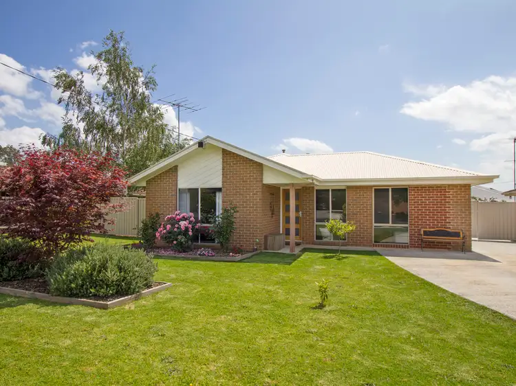 11 Cross Street, Trafalgar VIC 3824