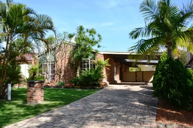 89 Cams Boulevard, Summerland Point NSW 2259