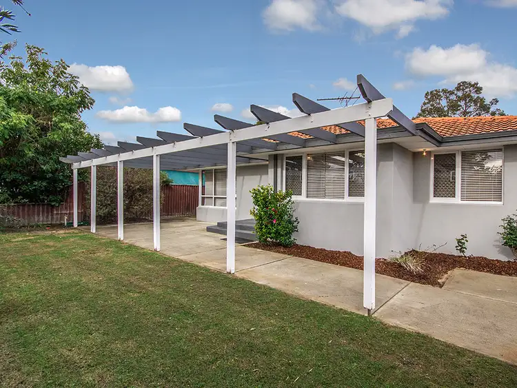 Second view of Homely house listing, 32 Friar Road, Armadale WA 6112