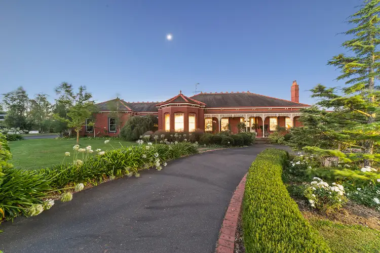 50 Willowbank Road, Gisborne VIC 3437