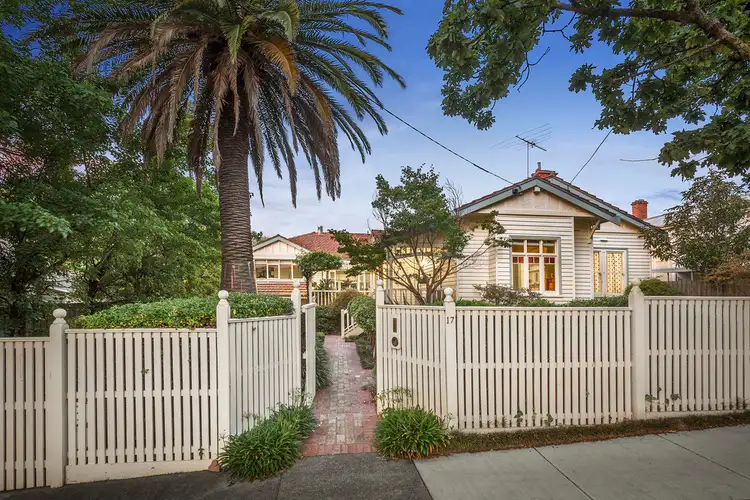 17 Albany Crescent, Surrey Hills VIC 3127