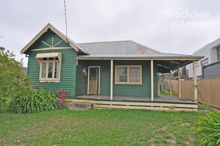 3 Hopetoun St, Inverloch VIC 3996