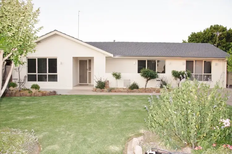 17 Webster Street, Griffith NSW 2680
