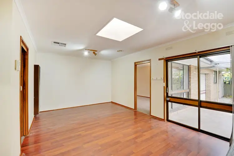 Sixth view of Homely house listing, 5 Cadell Court, Shepparton VIC 3630