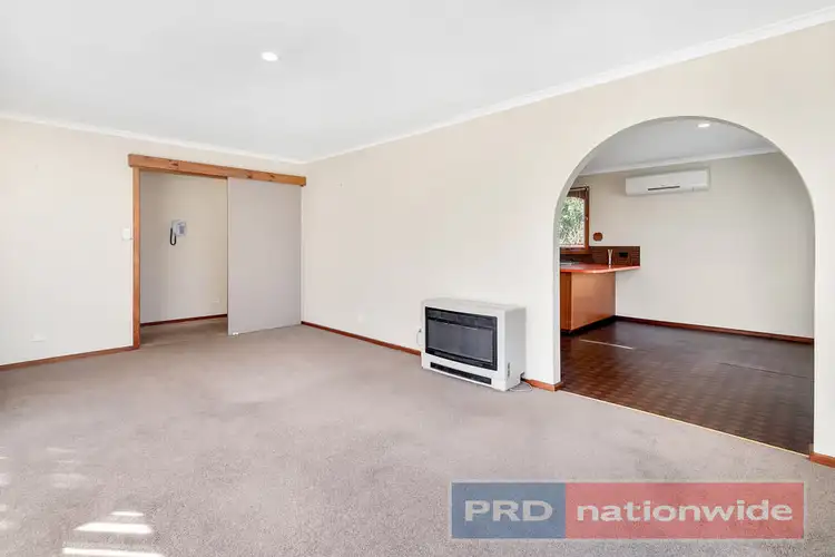 Fifth view of Homely house listing, 10 Harrow Street, Wendouree VIC 3355