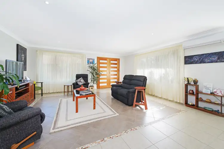 Sixth view of Homely villa listing, 4/15 Eagle Place, Lake Cathie NSW 2445
