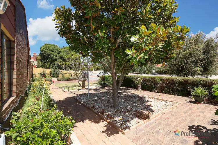 Fourth view of Homely house listing, 62 Northumberland Avenue, Alexander Heights WA 6064