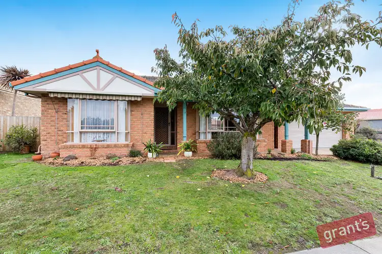 18 Dewsbury Court, Narre Warren South VIC 3805