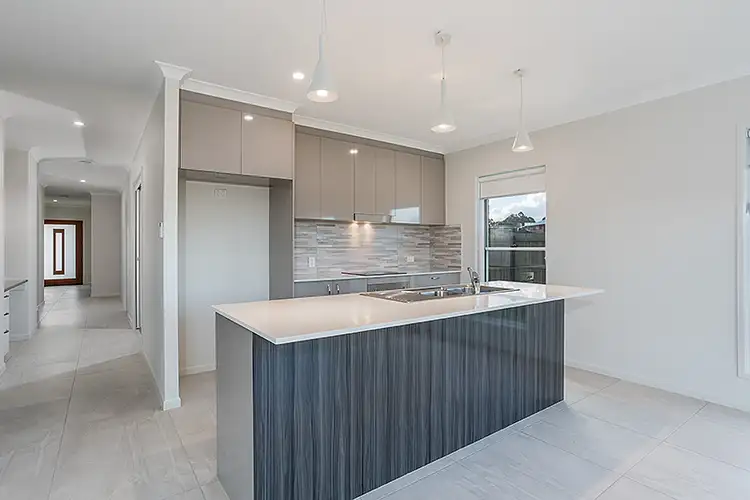 Second view of Homely house listing, 7 Knightsbridge Drive, Southside QLD 4570