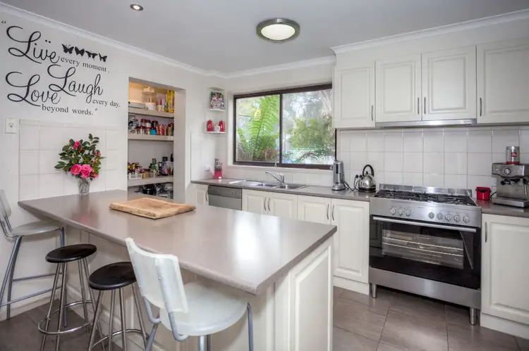 Fourth view of Homely house listing, 2 Carroll Court, Gisborne VIC 3437