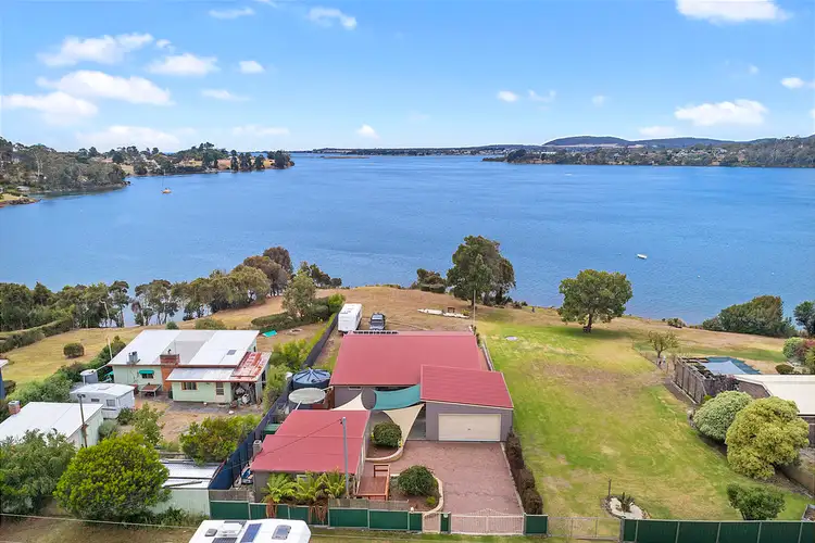 77 Sunset Boulevard, Clarence Point TAS 7270
