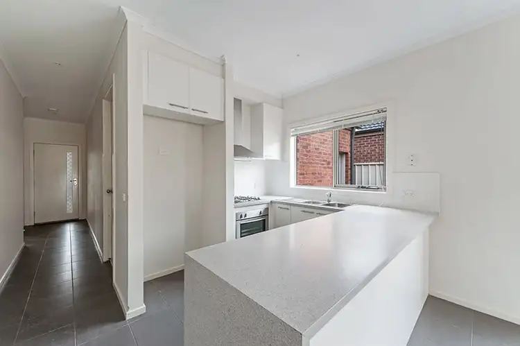 Fifth view of Homely house listing, 15 Pymble Gardens, Craigieburn VIC 3064