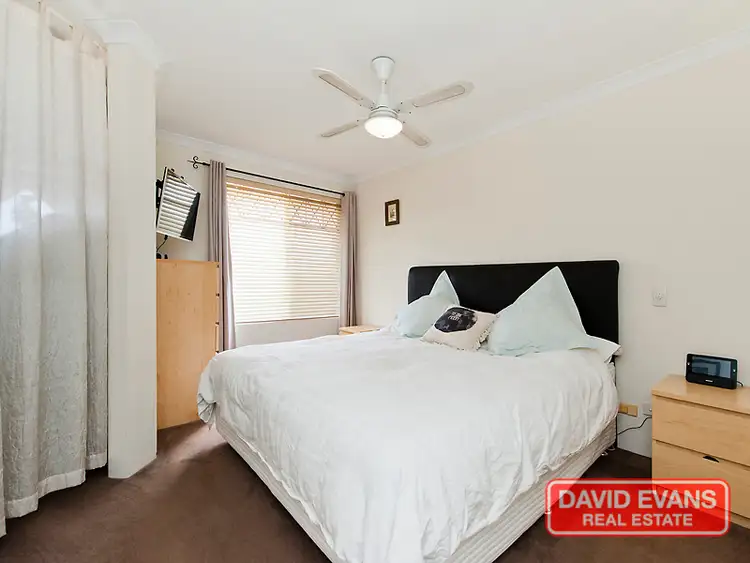 Fourth view of Homely house listing, 4 Cresswell Place, Quinns Rocks WA 6030