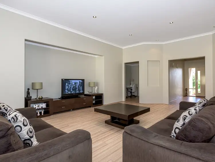 Sixth view of Homely house listing, 43 Usher Meander, Baldivis WA 6171