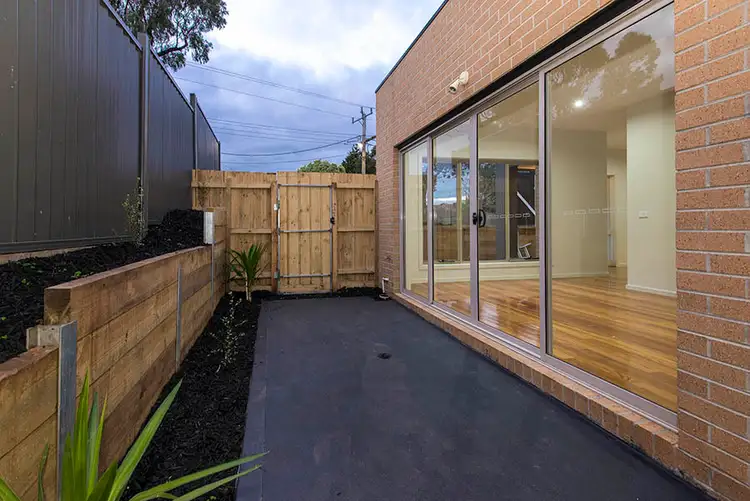 Fifth view of Homely townhouse listing, 1/9 Menarra Street, Strathmore VIC 3041