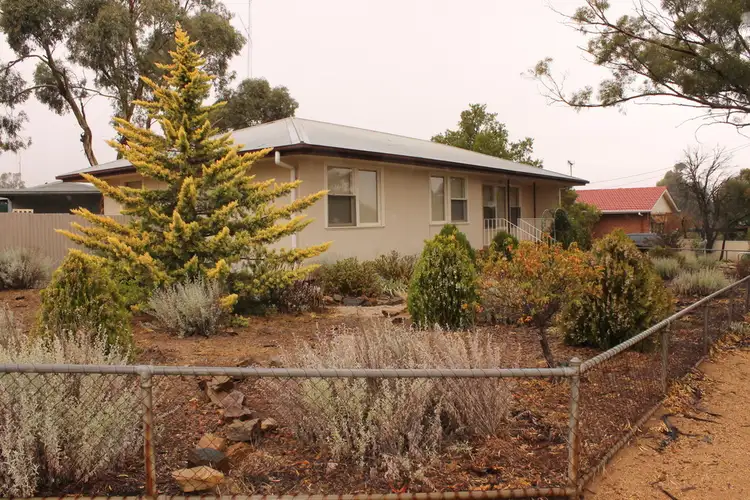 9 Smelts Road, Burra SA 5417