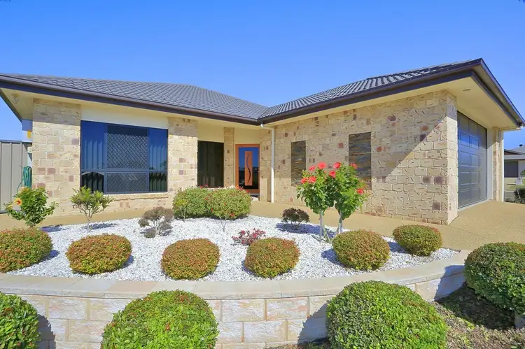 Second view of Homely house listing, 2 Villa Court, Ashfield QLD 4670