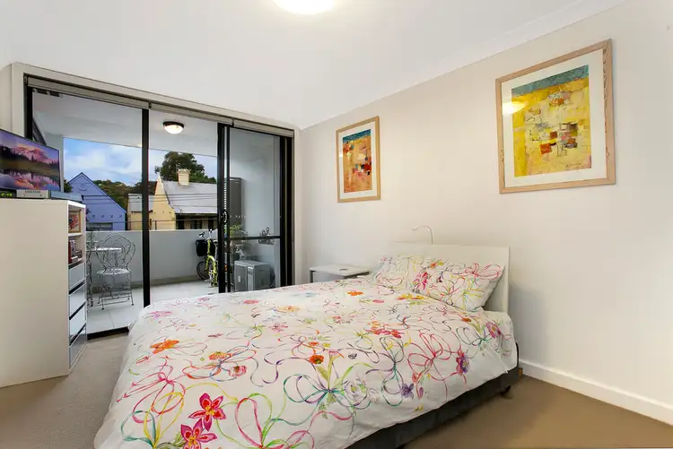 Fifth view of Homely apartment listing, 2/180 Cope Street, Waterloo NSW 2017