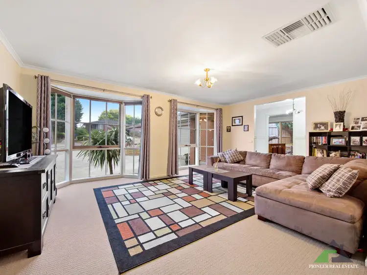 Fifth view of Homely house listing, 13 Kiandra Mews, Hampton Park VIC 3976