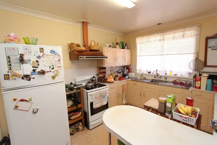 Fourth view of Homely house listing, 33 Isaacs Street, Bathurst NSW 2795