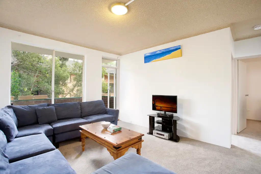 Main view of Homely unit listing, 3/77 Pacific Parade, Dee Why NSW 2099