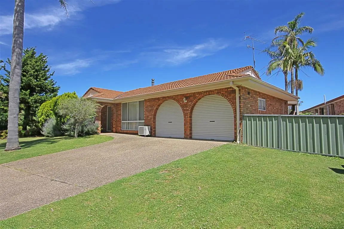 Main view of Homely house listing, 62 Maloneys Drive, Maloneys Beach NSW 2536