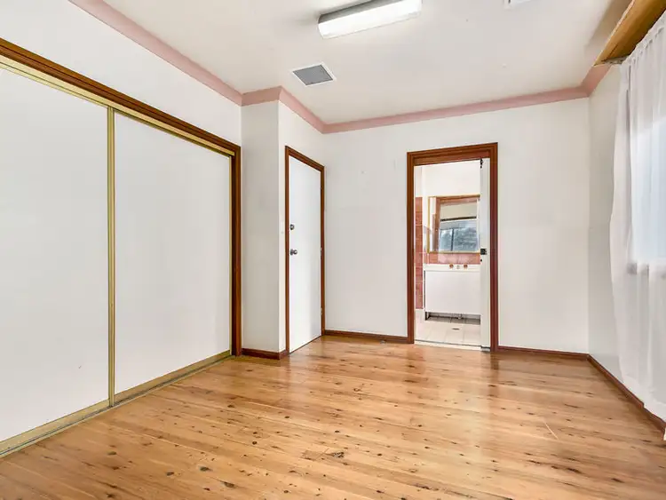 Sixth view of Homely house listing, 19 Mohawk Crescent, Greenfield Park NSW 2176