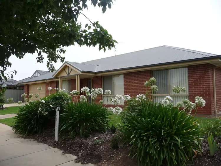 Main view of Homely house listing, 28 Jamieson Dr, Echuca VIC 3564