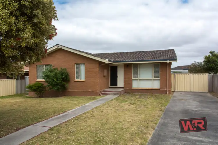 10 Andrews Street, Spencer Park WA 6330