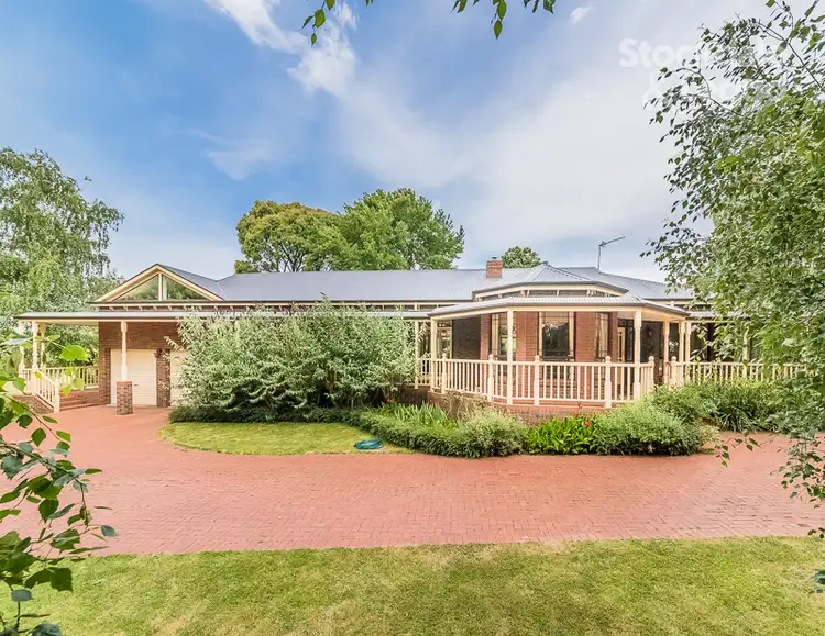 10 Louise Simon Court, Leongatha VIC 3953