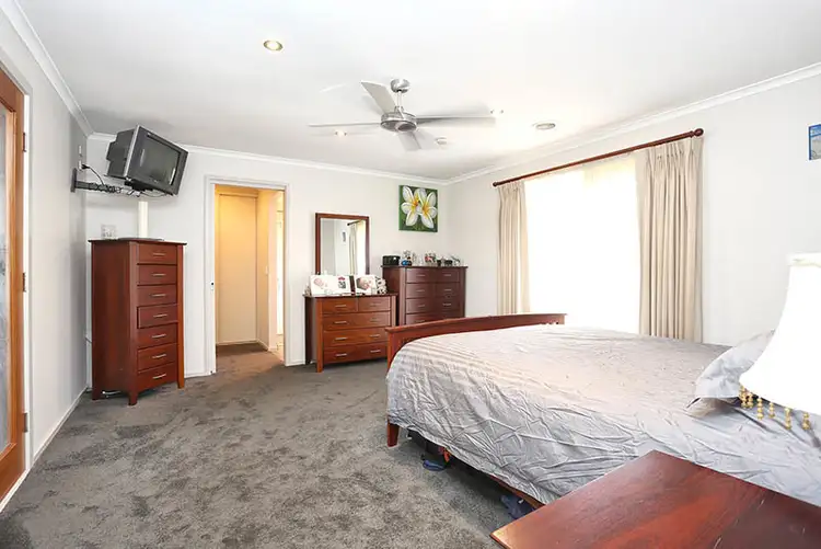 Fifth view of Homely house listing, 23 Cameron Crescent, Lara VIC 3212