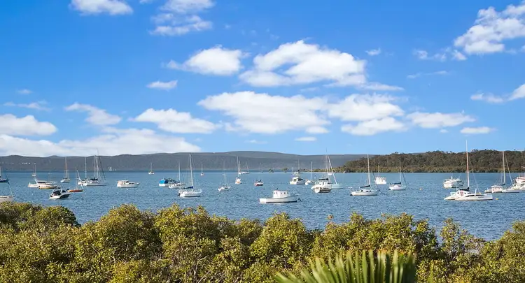 27 Cupania Street, Victoria Point QLD 4165