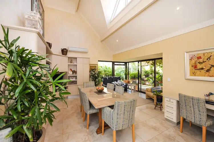 2/63 Comer St, Como WA 6152