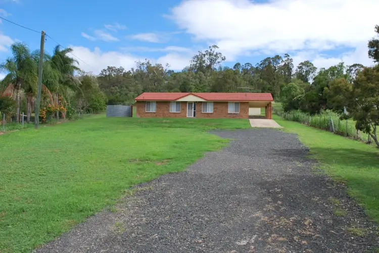 7 Logan Court, Plainland QLD 4341