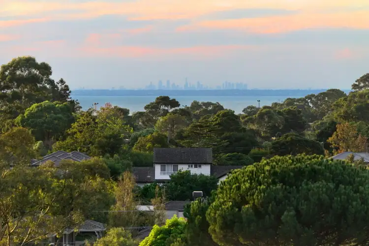 10 Water Way, Frankston South VIC 3199