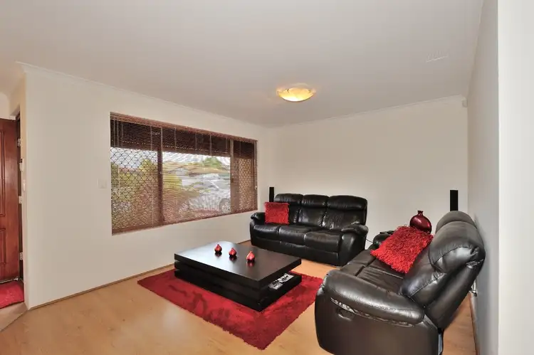 Fifth view of Homely house listing, 10 Darwin Place, Warnbro WA 6169