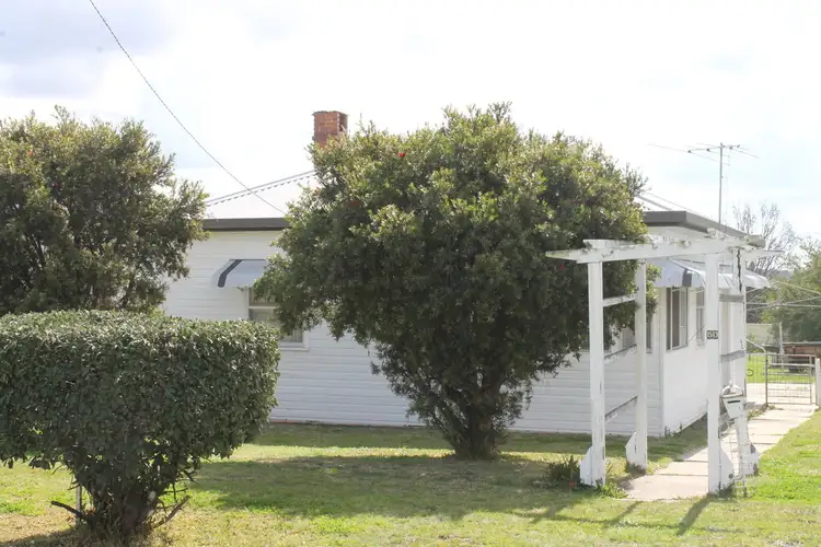 50 Bennett Street, Inverell NSW 2360