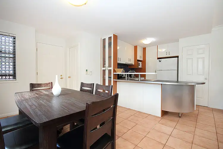 Main view of Homely townhouse listing, 3 / 27 Hicks Street, Mount Gravatt East QLD 4122