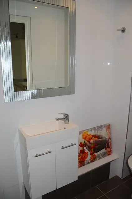 Seventh view of Homely unit listing, 2/23 'Danna Lodge' Britannia Avenue, Broadbeach QLD 4218