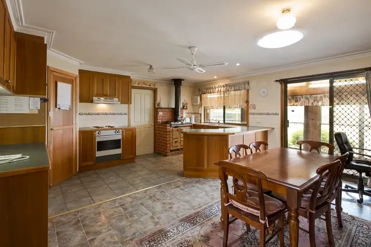 12 Talbot Road, Clunes VIC 3370