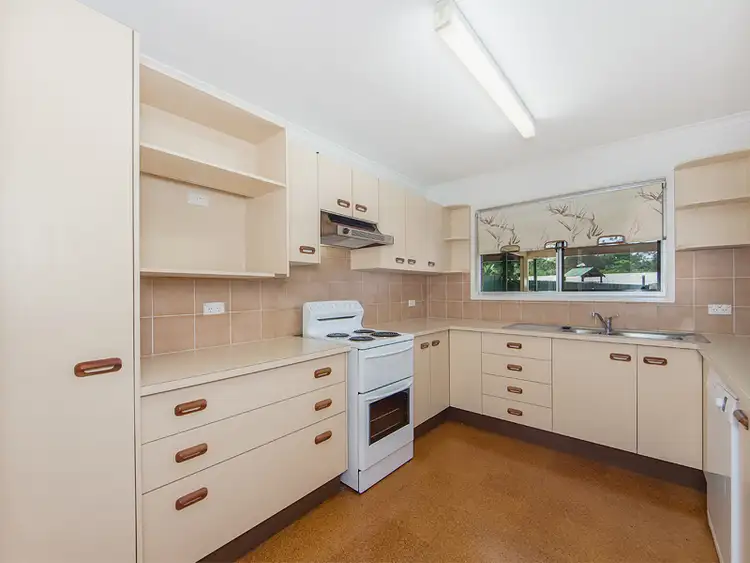 Sixth view of Homely house listing, 27 SWEETGUM STREET, Bellbowrie QLD 4070