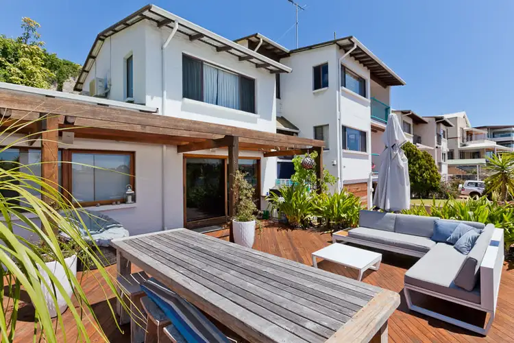 13 Riverside Road, East Fremantle WA 6158