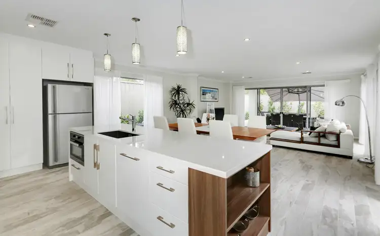 20a Mengler Avenue, Claremont WA 6010